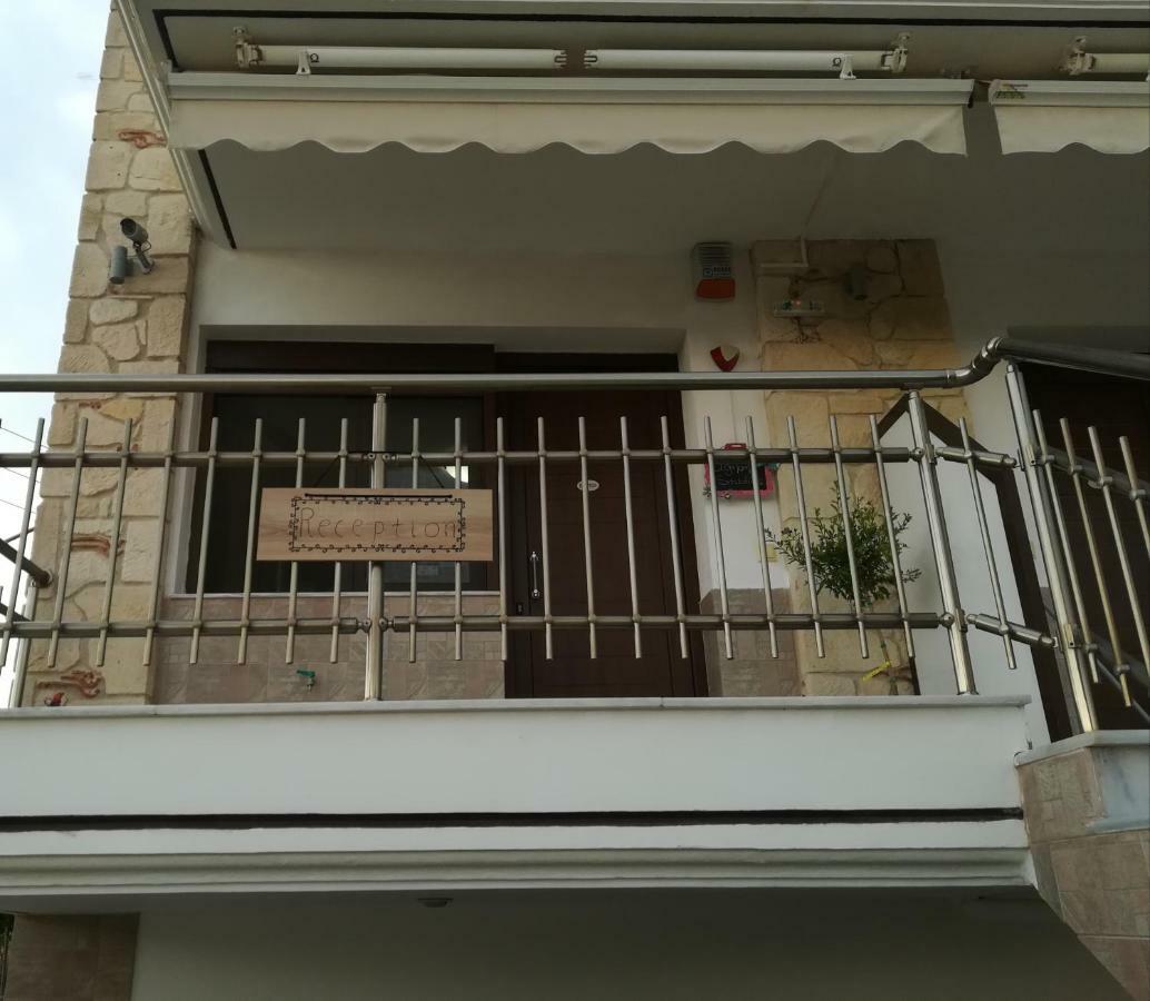 Agnanti Studios Áfitos Exterior foto